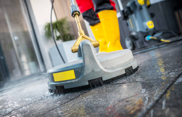 Best Local Pressure Washing Services  in Spirit Lake, IA