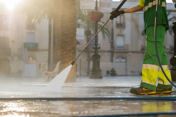 Best Residential Pressure Washing Services  in Spirit Lake, IA
